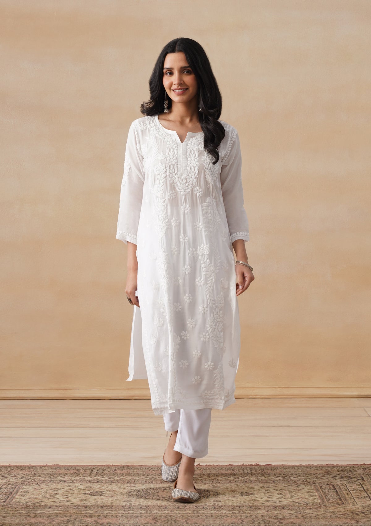 Chikankari Muslin Straight Kurta
