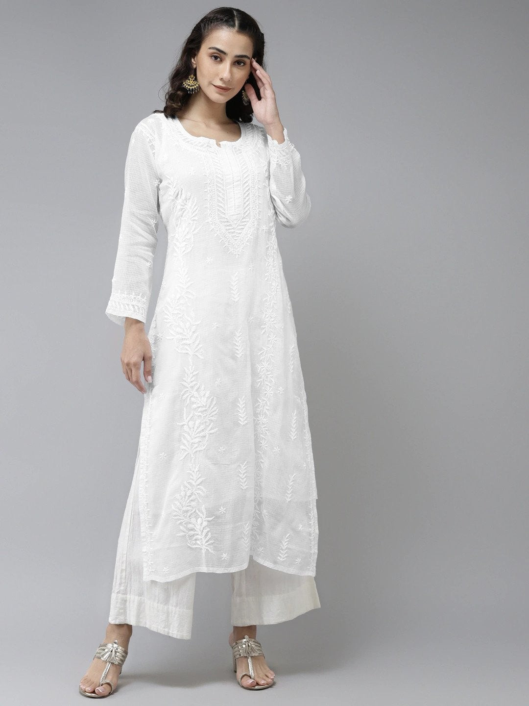 Hand-Embroidered White Lucknowi Chikankari Cotton Kurta